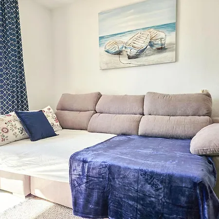 Apartment 600 Metre Walk To The Beach, Riviera Del Sol *